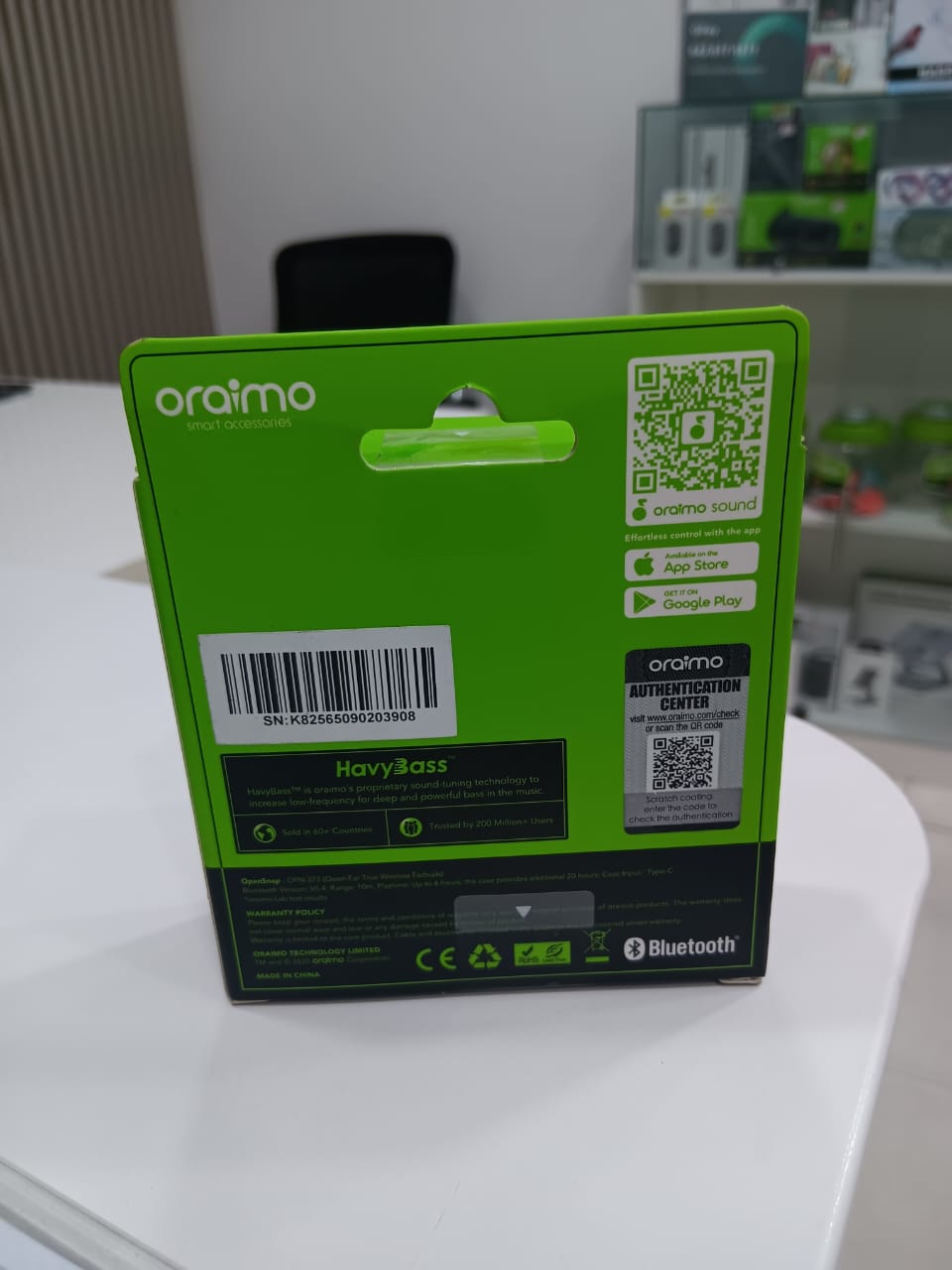 Oraimo Opensnap Clip-On Open-Ear True Wireless Earbuds thumbnail 2