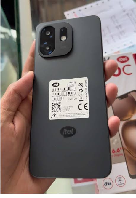 Itel A100C (Pure Black, 64Gb Rom, 3Gb Ram) thumbnail 2
