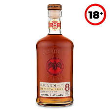 Bacardi Reserva Ocho 8 Year Old Gold Rum (70Cl)