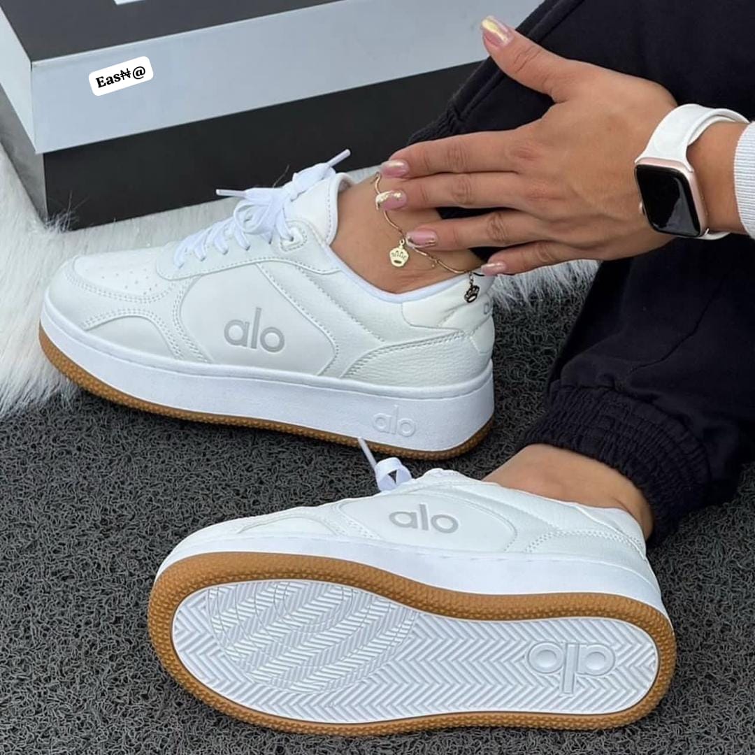 Alo Recovery Mode Unisex Low-Top Leather Sneakers – White With Gum Sole