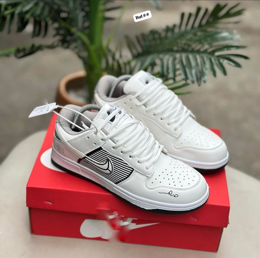Nike Dunk Low Retro Special Edition – White/Black Striped Swoosh Sneakers thumbnail 2