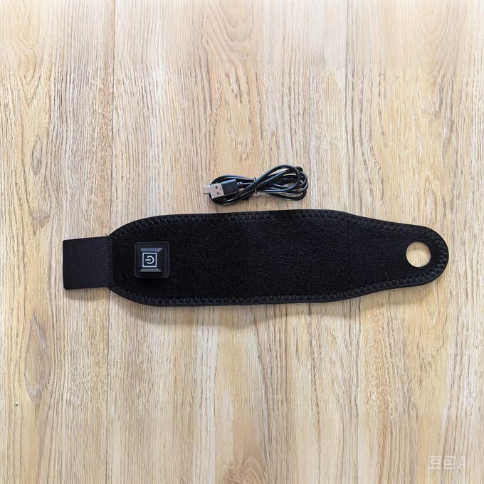 Usb Heated Wristband With Support Strap thumbnail 2