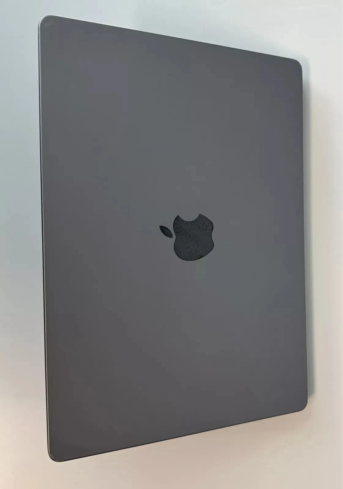 Direct Uk Used Apple Macbook Pro 14-Inch (2021) – Apple M1 Pro Chip (16Gb Ram / 512Gb Ssd) thumbnail 4