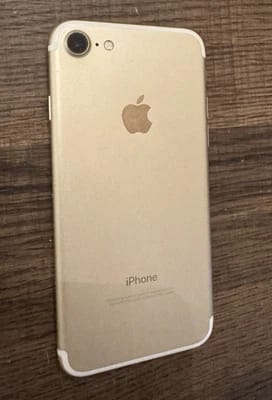 Direct Uk Used Apple Iphone 7 Factory Unlocked (32Gb / 128Gb / 256Gb) — Fair thumbnail 3