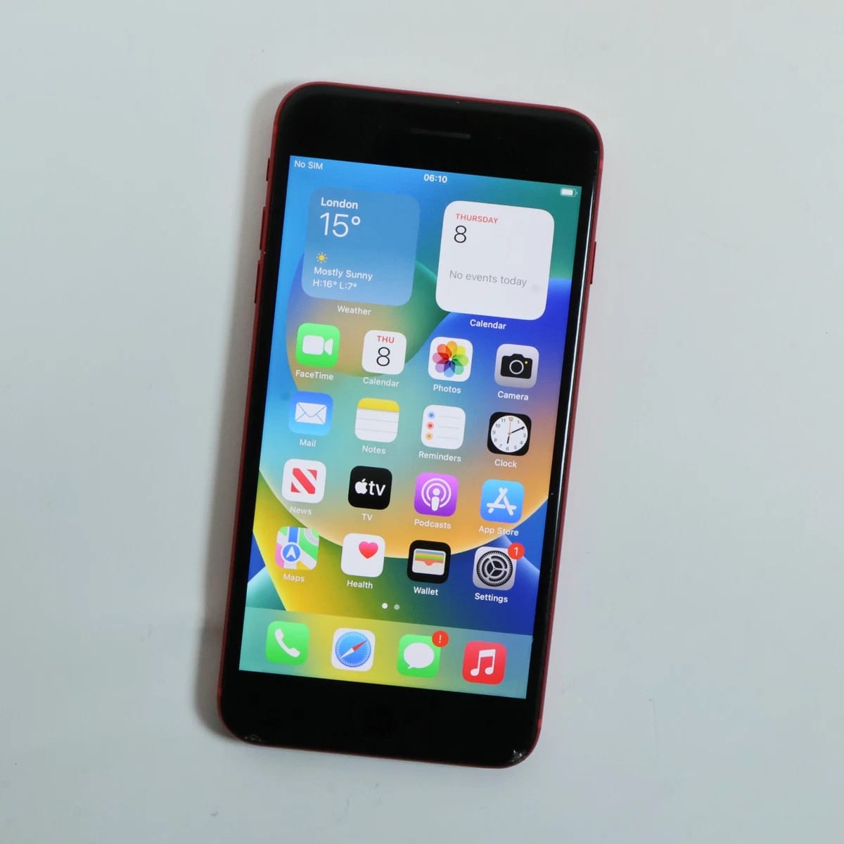 Direct Uk Used Apple Iphone 8 Plus Factory Unlocked (64Gb / 128Gb / 256Gb) — Fair thumbnail 2