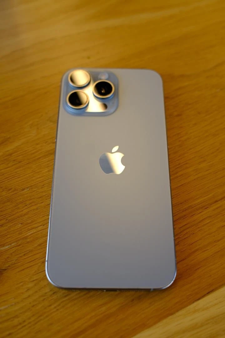Direct Uk Used Apple Iphone 16 Pro Max (Physical Nano-Sim + Esim) — Factory Unlocked (256Gb / 512Gb / 1Tb) - Excellent Grade A Quality