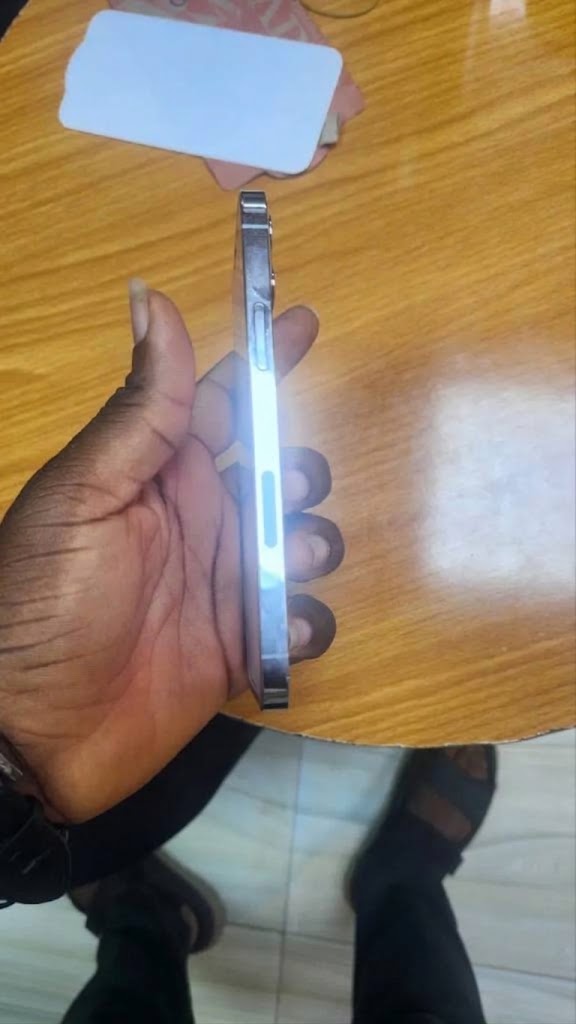 Direct Uk Used Apple Iphone 12 Pro Sim Locked & Wi-Fi Only (128Gb / 256Gb / 512Gb) — Fair thumbnail 2