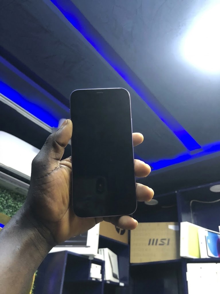 Direct Uk Used Apple Iphone 12 Sim Locked & Wi-Fi Only (64Gb / 128Gb / 256Gb) — Grade B