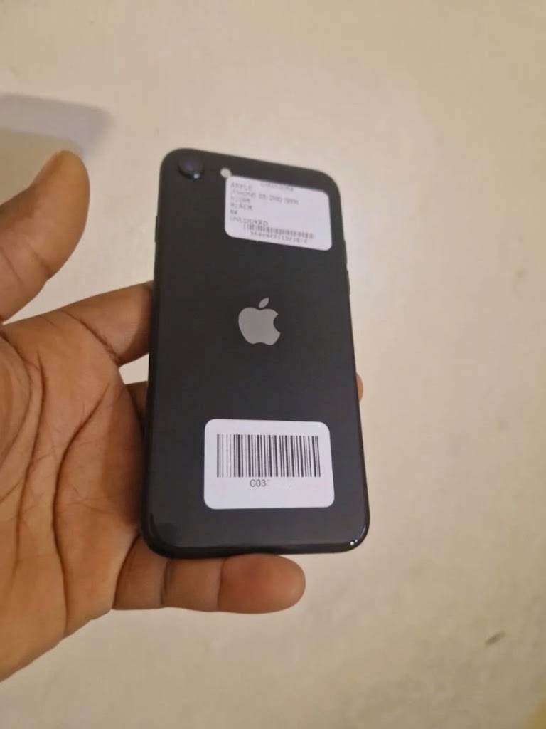 Direct Uk Used Apple Iphone Se (2Nd Generation) Sim Locked & Wi-Fi Only (64Gb / 128Gb / 256Gb) — Fair thumbnail 3