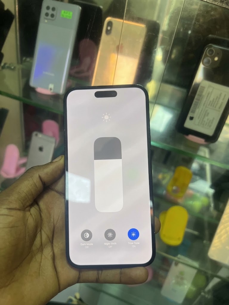 Direct Uk Used Apple Iphone 14 Pro Max Esim Factory Unlocked (128Gb / 256Gb / 512Gb / 1Tb) — Grade A thumbnail 2