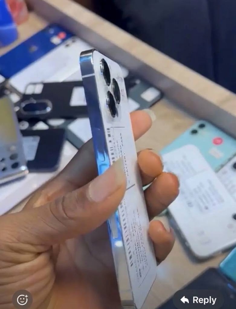 Direct Uk Used Apple Iphone 14 Pro Max (Esim) Sim Locked & Wi-Fi Only (128Gb / 256Gb / 512Gb / 1Tb) — Grade A thumbnail 3
