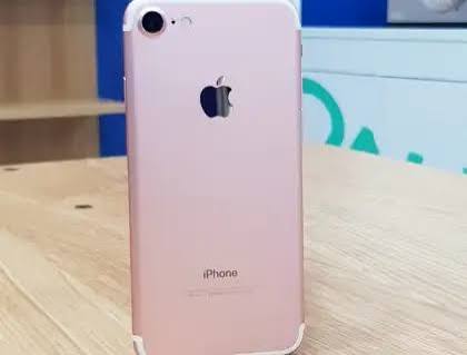 Direct Uk Used Apple Iphone 7 (Carrier Locked) — 32Gb, 128Gb, 256Gb Excellent Grade A
