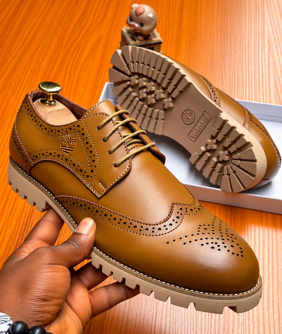 Men's Premium Tan Leather Wingtip Brogue Oxford Shoes With Lug Sole thumbnail 3