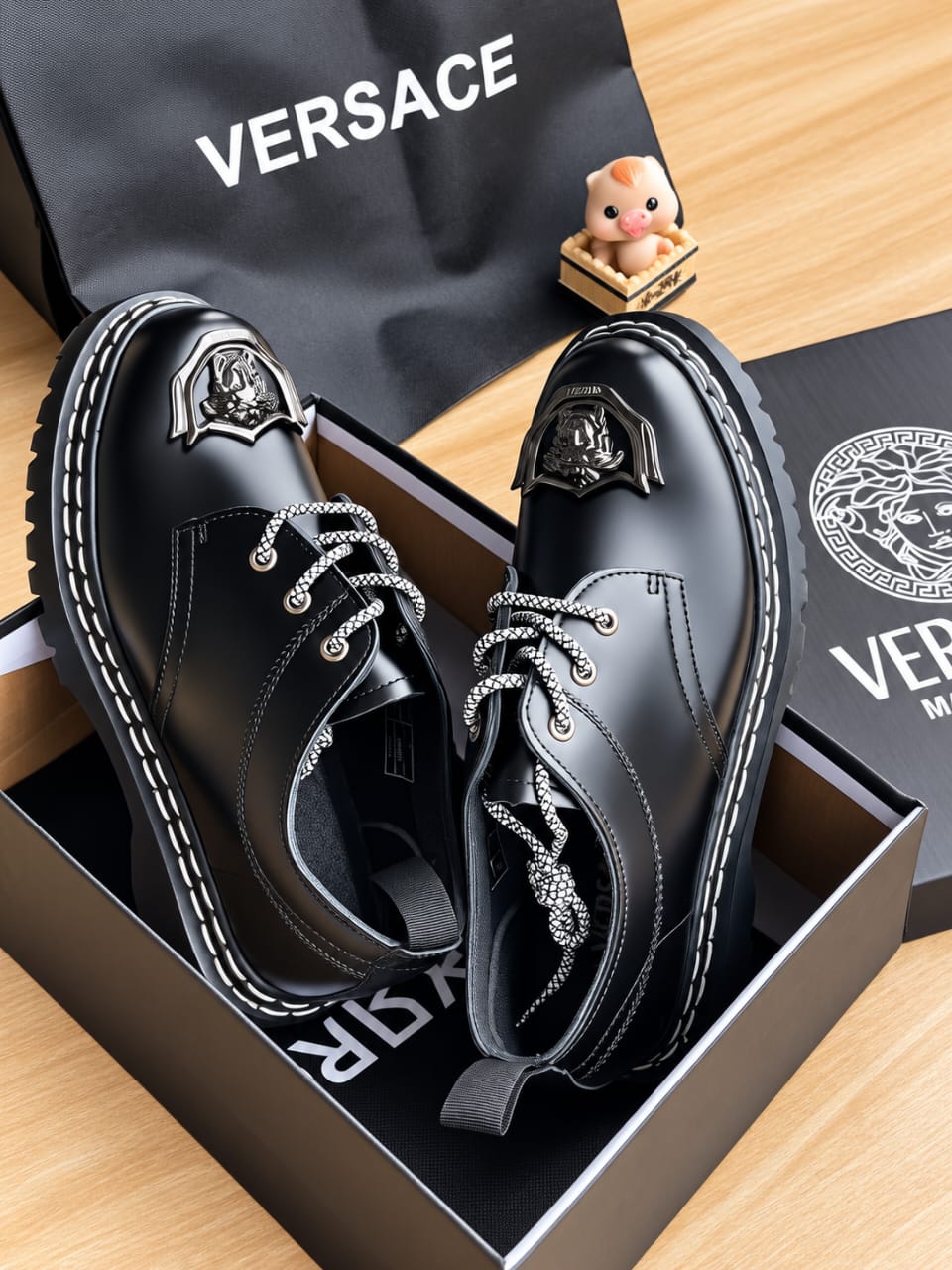 Men’s High-Shine Patent Black Medusa Crest Toe-Plate Derby Shoes – Chunky Lug Sole Lace-Up Oxfords thumbnail 3