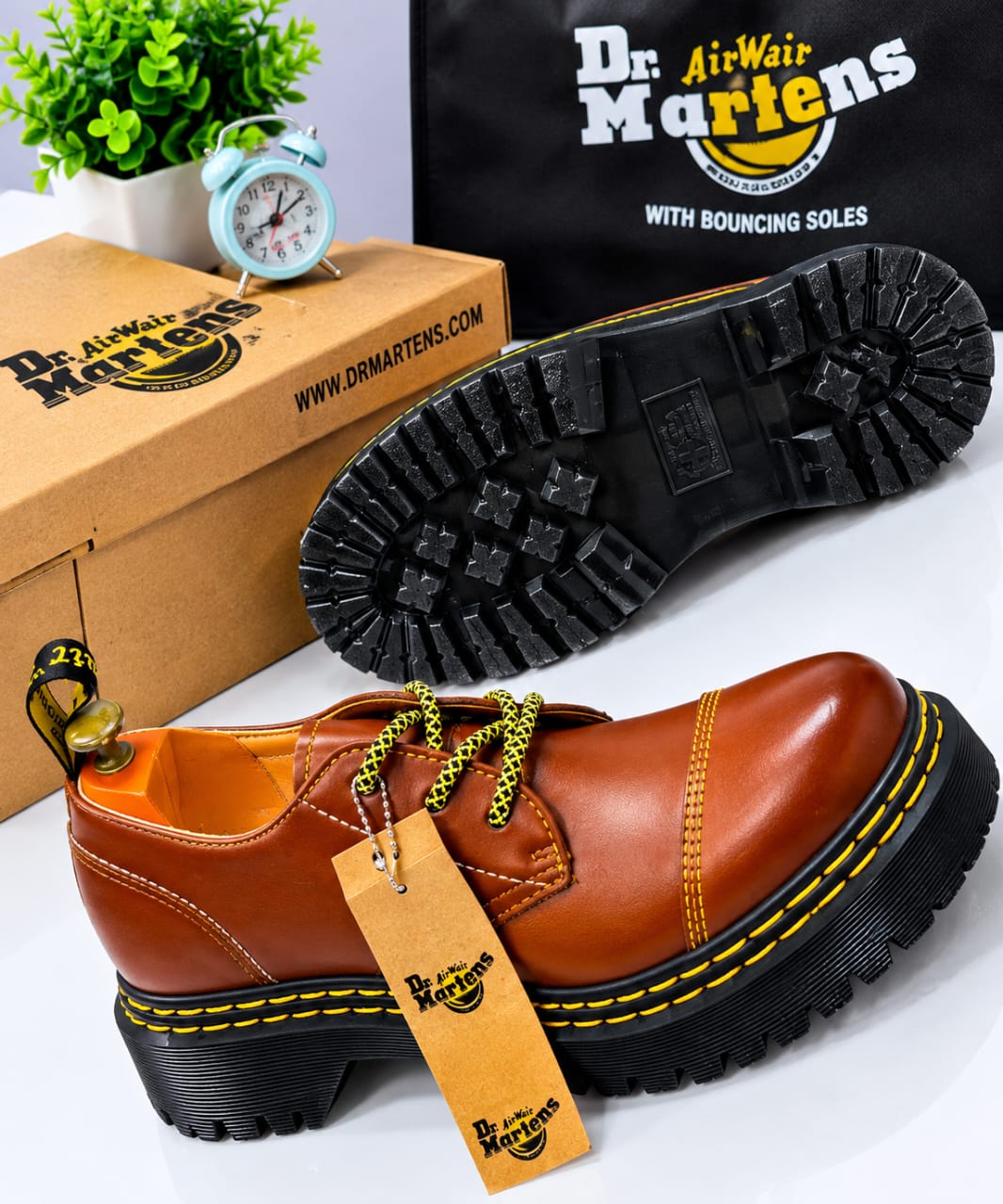 Men’s Matte Black Leather Medusa Crest Toe-Plate Derby Shoes – Smart-Casual Lug Sole Oxfords thumbnail 3