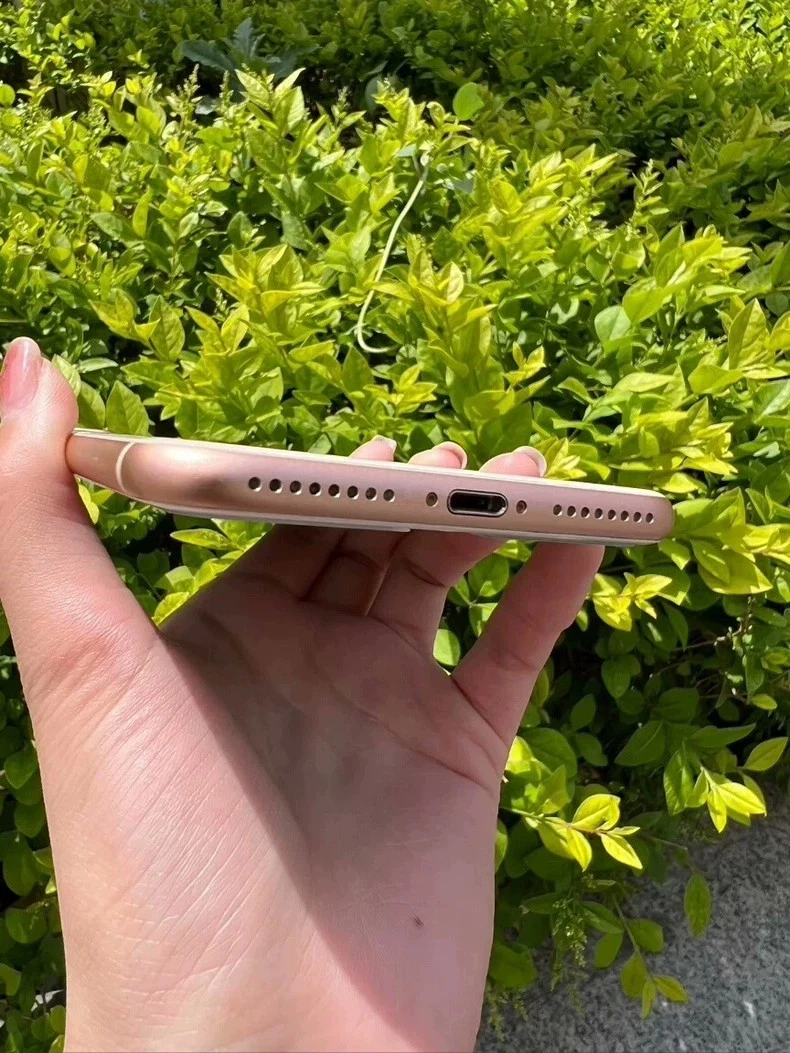 Direct Uk Used Apple Iphone 8 Plus (Unlocked) — 64Gb, 128Gb, 256Gb Excellent Grade A thumbnail 3