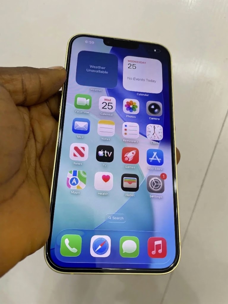 Direct Uk Used Apple Iphone 14 Plus Physical Sim Factory Unlocked (128Gb / 256Gb / 512Gb) — Grade B
