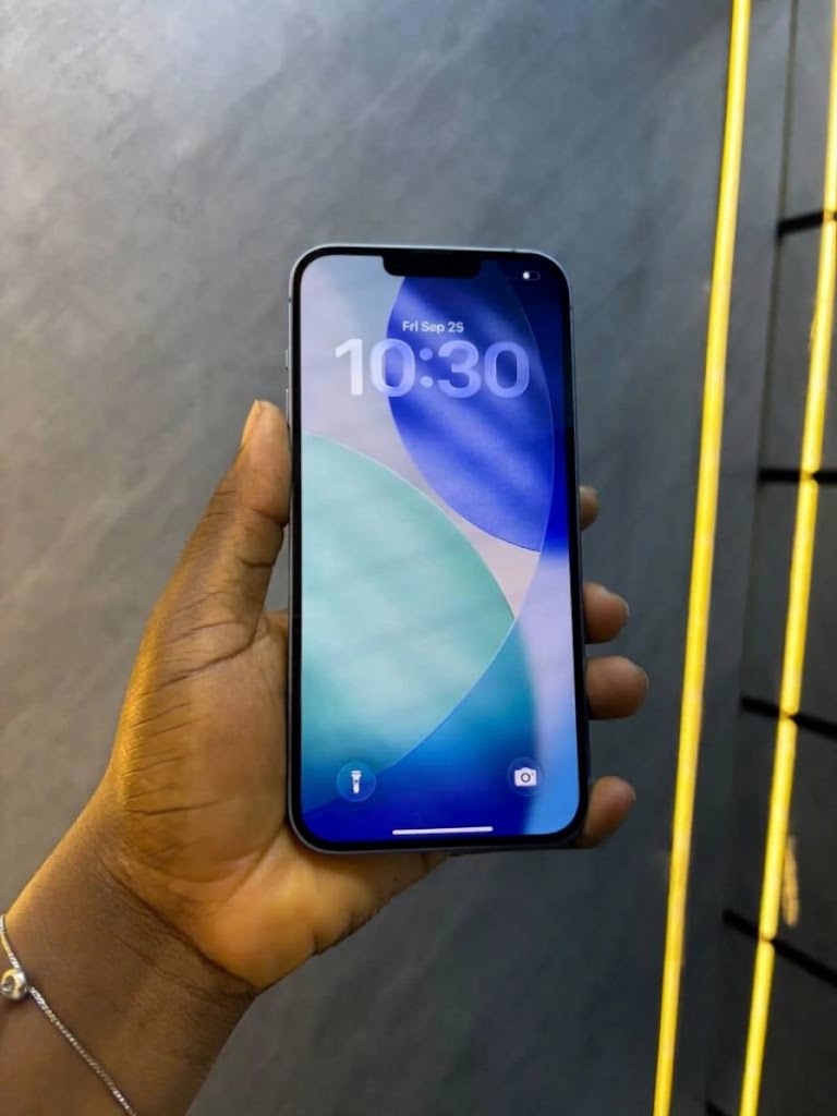 Direct Uk Used Apple Iphone 14 Plus Physical Sim Factory Unlocked (128Gb / 256Gb / 512Gb) — Fair thumbnail 4