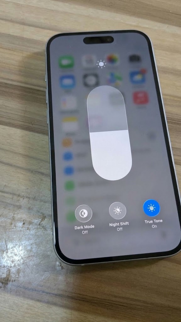 Direct Uk Used Apple Iphone 15 Esim Factory Unlocked (128Gb / 256Gb / 512Gb) — Fair thumbnail 3