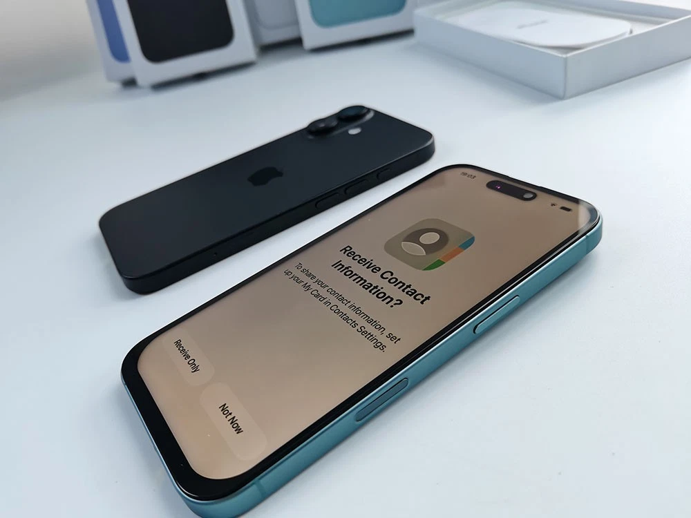 Direct Uk Used Apple Iphone 16 Plus (Esim Carrier Locked) — 128Gb, 256Gb, 512Gb |Very Good Grade B